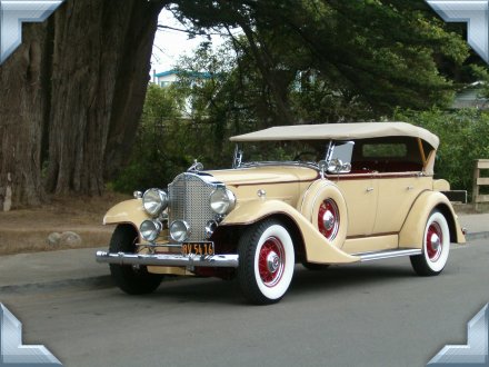1933 Packard w/ White Wall Tires